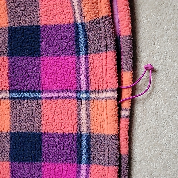 American Eagle Women's M quarter zip fleece - Picture 5 of 5